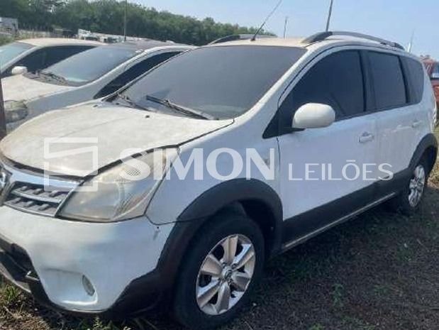 CIRCULÁVEL: Espécie: PASSAGEIRO / Marca: NISSAN / Modelo: LIVINA XGEAR 18 / Placa: FQJ4G45 / Ano fab