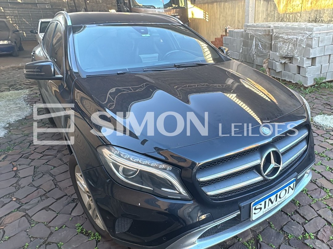 I/M.BENZ GLA200FF, Ano/mod. 2015/2016,Placa: A**-***5, Município: PATO BRANCO/PR, Ano de fabricação/