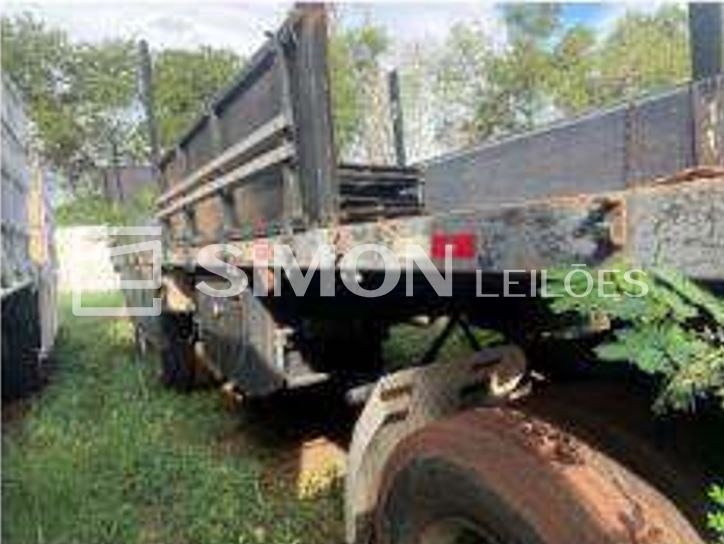 CIRCULÁVEL: Espécie: CARGA / Marca: REB / Modelo: KRONE CA123 CG27 / Placa: AHO2E62 / UF: PR / Munic