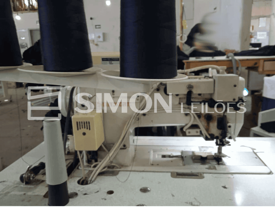 1) 01 máquina de costura para pregar cós, tanto reto quanto anatômico, marca JAM, modelo JT-408/11-1