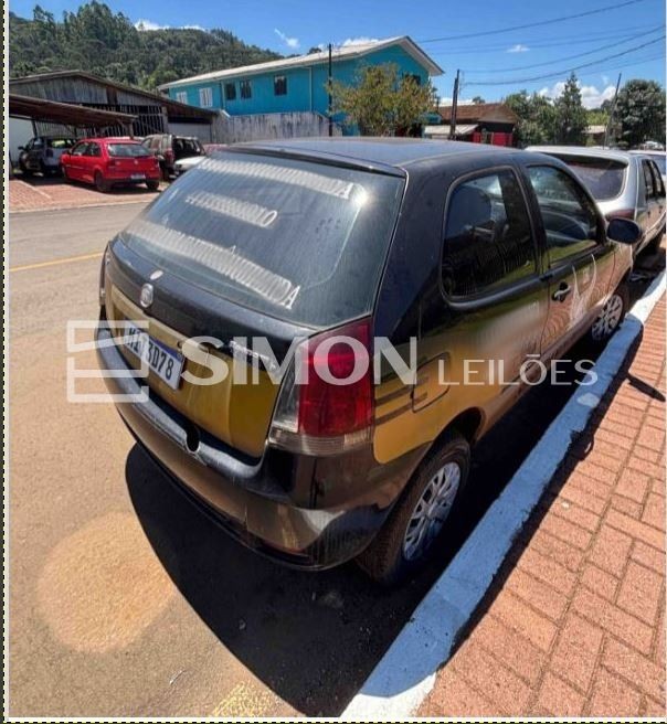 Marca/Modelo: FIAT/PALIO FIRE ECONOMY, Ano/modelo: 2011/2012, Renavam: 0037.503288-6, Chassi: 9BD171