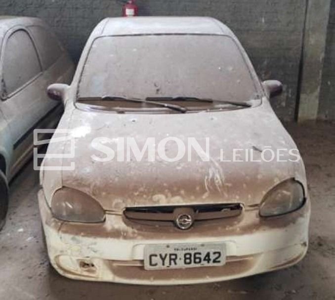 Descrição mínima: Espécie: PASSAGEIRO / Marca: GM / Modelo: CORSA CLASSIC / Placa: CYR8642 / UF: PR 