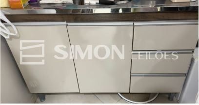 ESPELHO R$600,00, PC COMPLETO R$1.500,00; MESA DE IMBUIA R$600,00; IMPRESSORA R$250,00; PIA DE COZIN