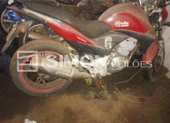 Descrição mínima: Espécie: PASSAGEIRO / Marca: HONDA / Modelo: CB 300R / Placa: AUQ9147 / Ano fabric