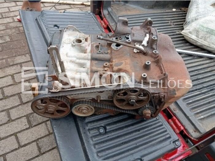 Sucata Inservível: 01 Motor automotivo nº UD104132. Depósito: 60ª Delegacia Regional de Dois Vizinho
